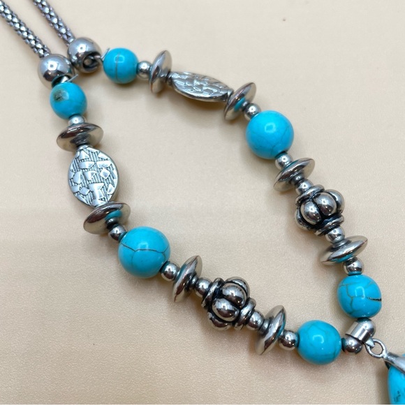 Unsigned Silver Tone Long Snake Chain Faux Turquoise Southwestern Necklace - Picture 7 of 8